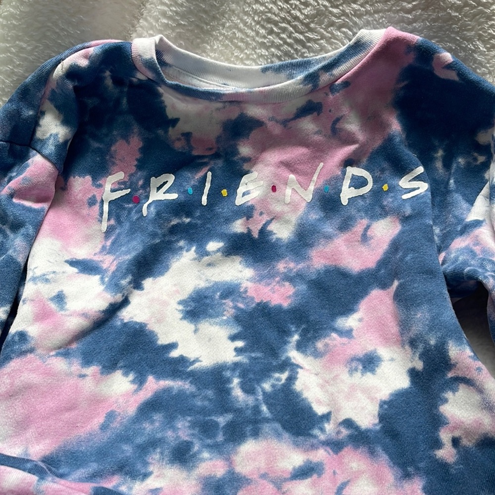 Friends tie-dye sweatshirt - kids size M(7/8). EUC